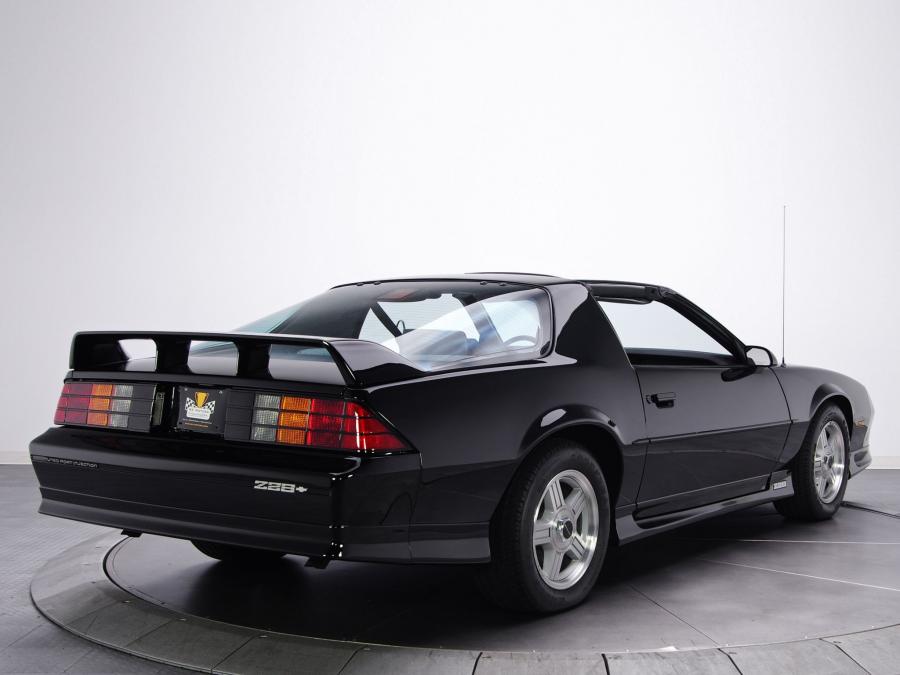  Chevrolet Camaro Z28 T-Top 1991 года  (фото 2 из 5)